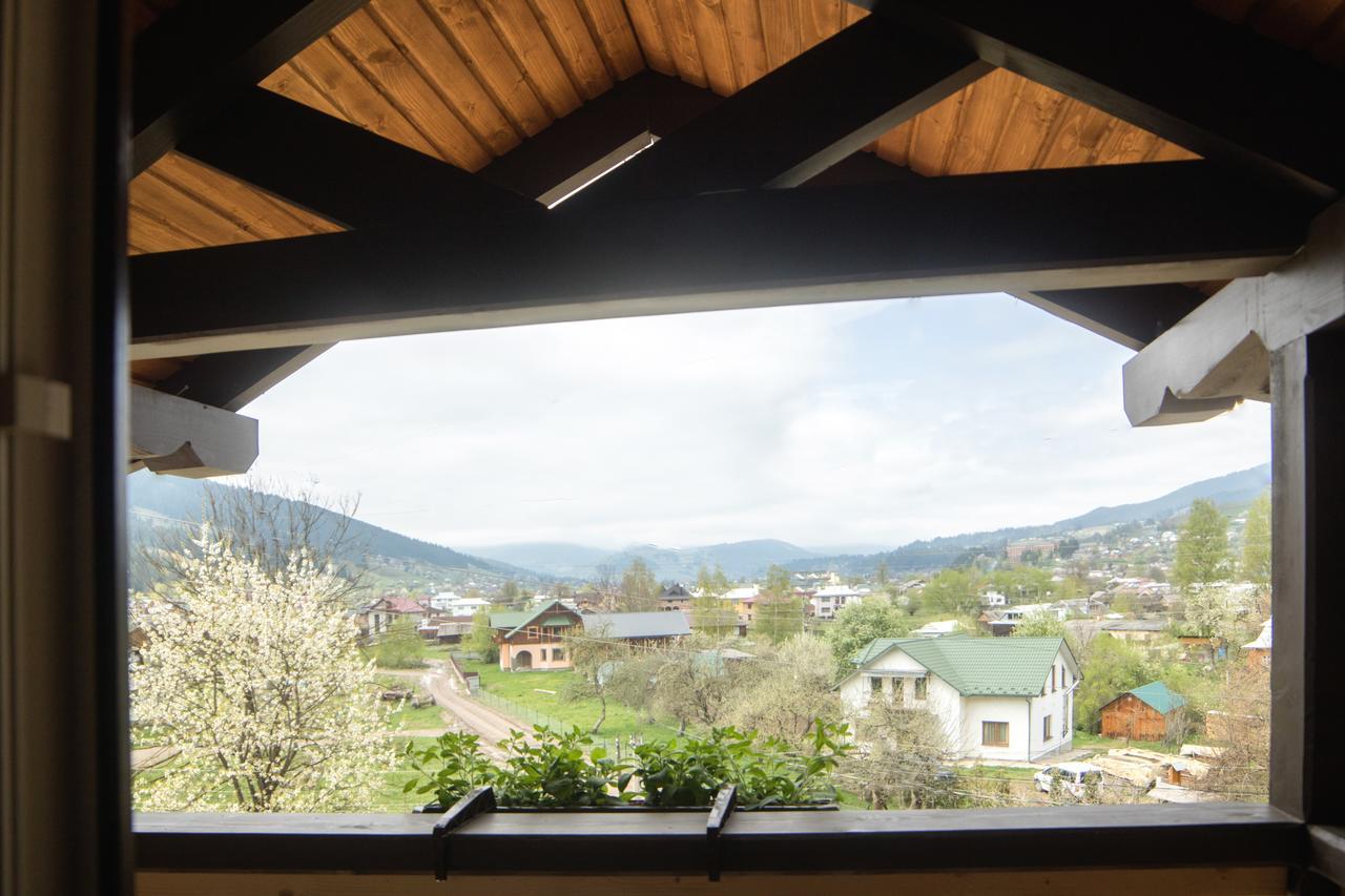 Karpatska Oselia Villa Verhovîna Exterior foto